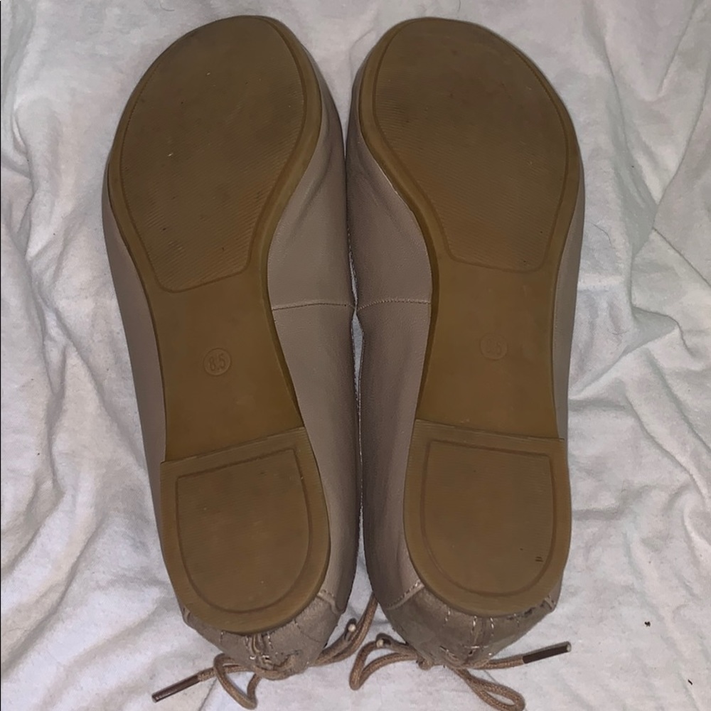 Tan Flats - Picture 3 of 3